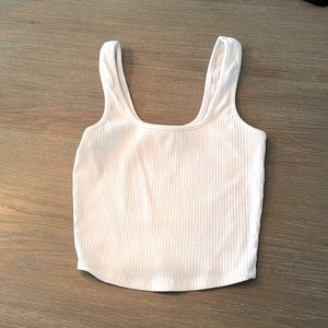 White, tank top, crop top, like new
